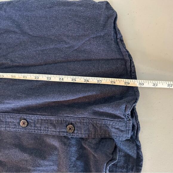 Duluth Trading Co Long Sleeve Blue Button Down Shirt Large - Picture 3 of 7
